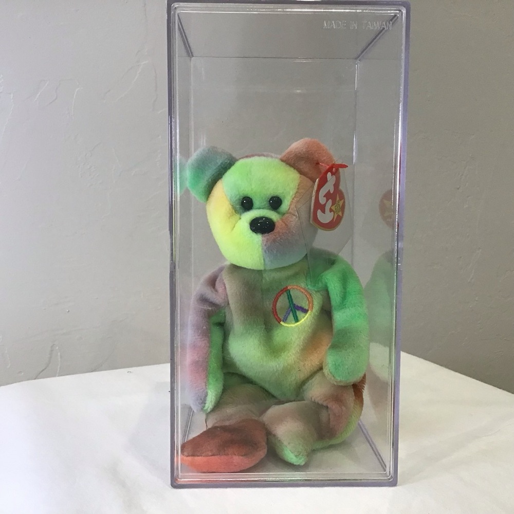 Peace Beanie Baby 1996 – NWT – Rare Tie-Dye – Display Case Included! ✌️ - Picture 2 of 5